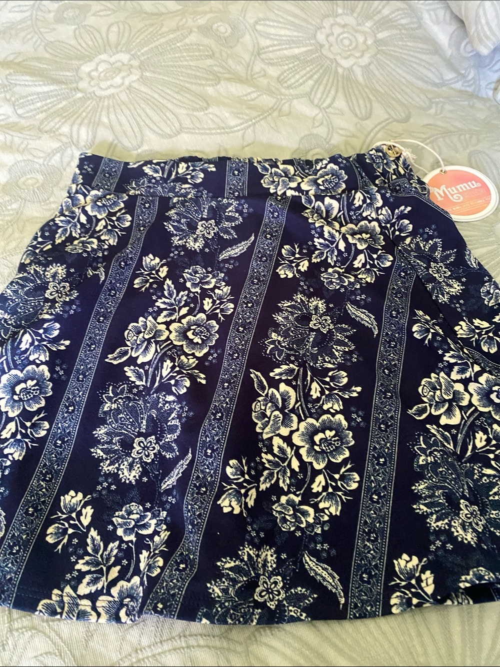 Show me Your Mumu NWT S skirt